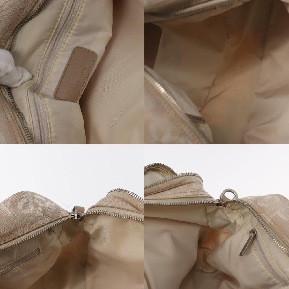 Chanel Gabrielle Handbag - Picture 7 of 8